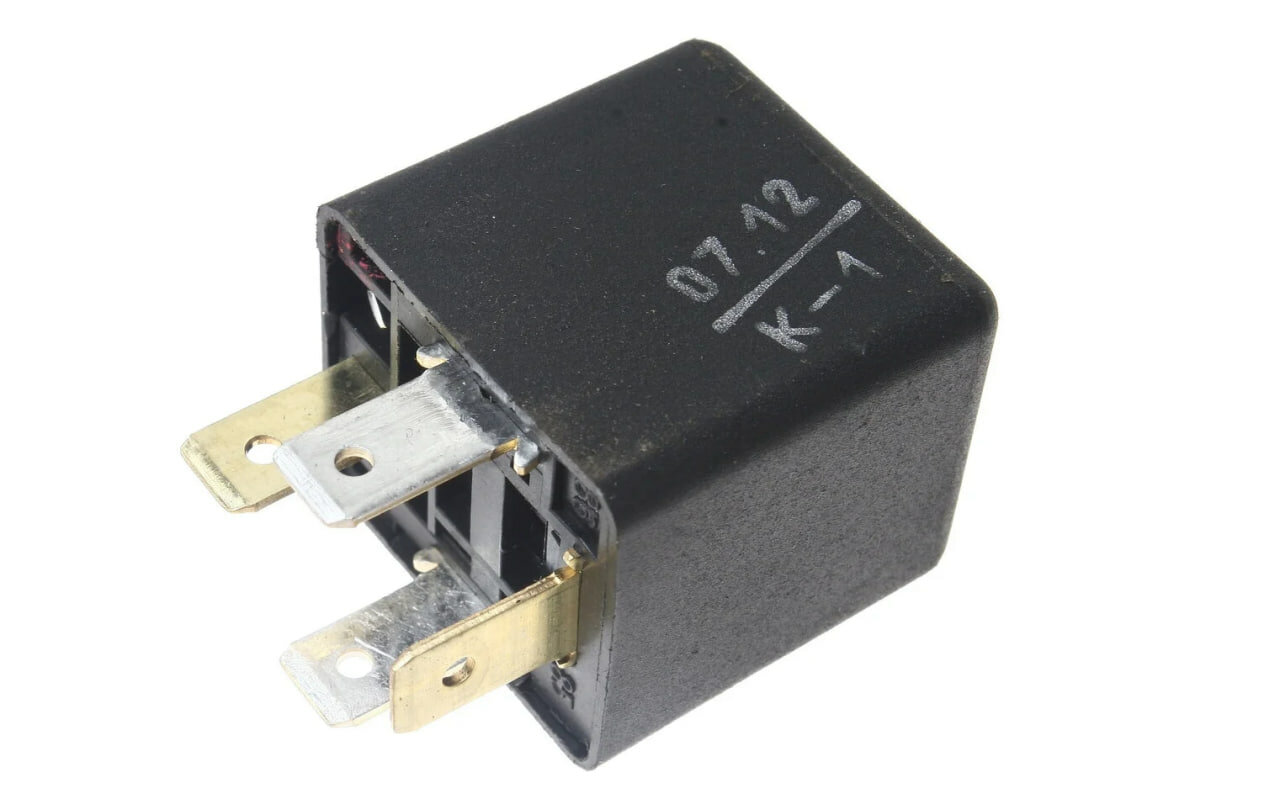 Реле универсальное 4-контактное с резистором б/кроншт. (аналог 90.3747-11) Калина "Псков"