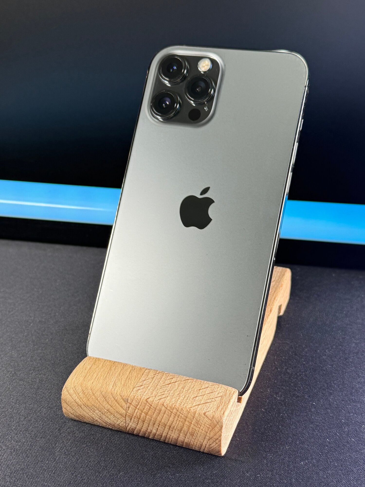 Apple iPhone 12 Pro Max 512gb Gold — купить в интернет-магазине на