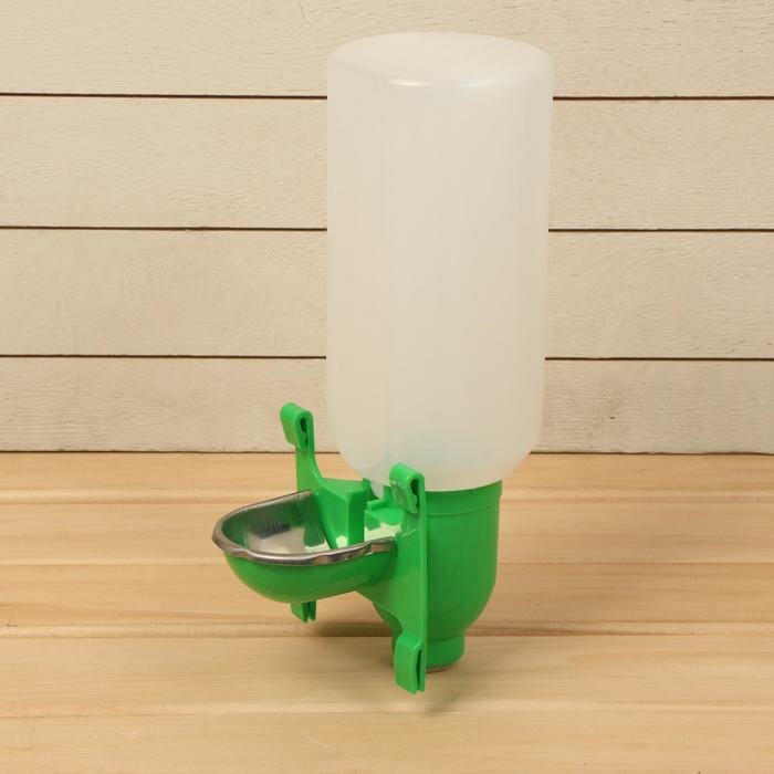 Поилка чашечная для домашней птицы, навесная, 2 л, металл, пластик - фотография № 1