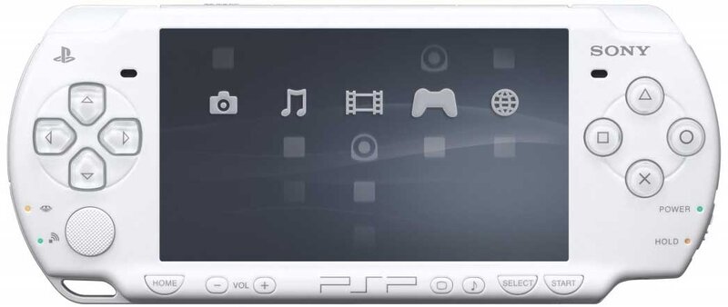 Sony PSP 3000, белый цвет + 4GB Memory Stick + 10 игр