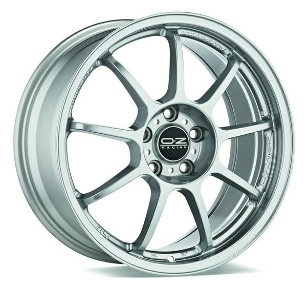 OZ Alleggerita HLT 18X8J 5X120 ET40 DIA79 Star Silver