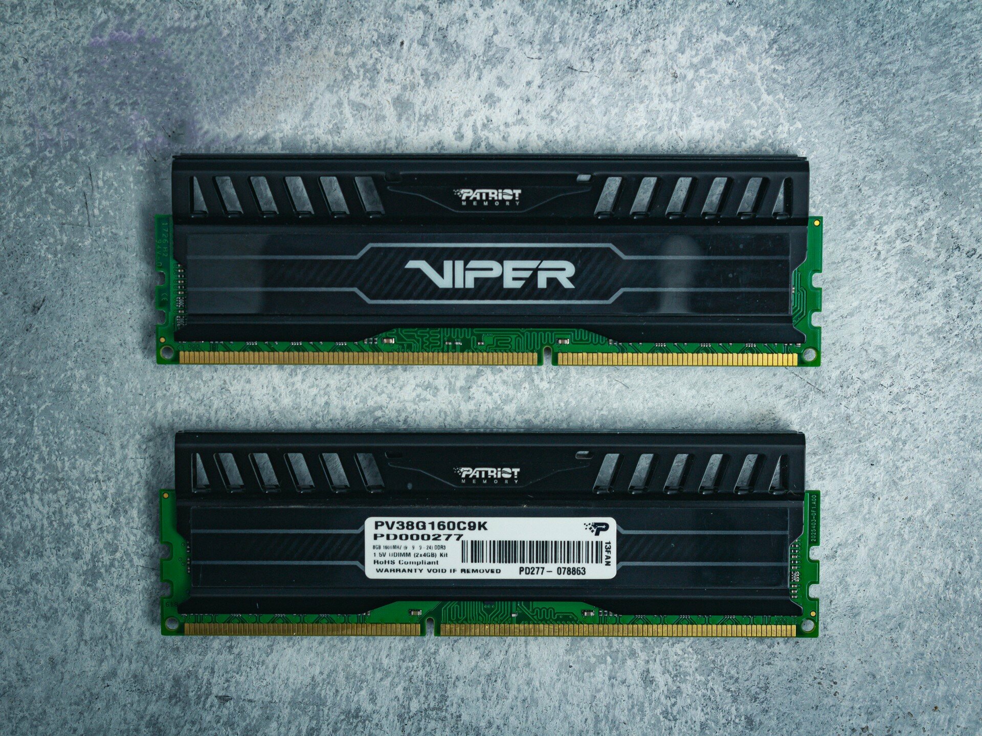 Оперативная память Patriot Memory VIPER 3 8 ГБ (4 ГБ x 2 шт.) DDR3 DIMM CL9 PV38G160C9K