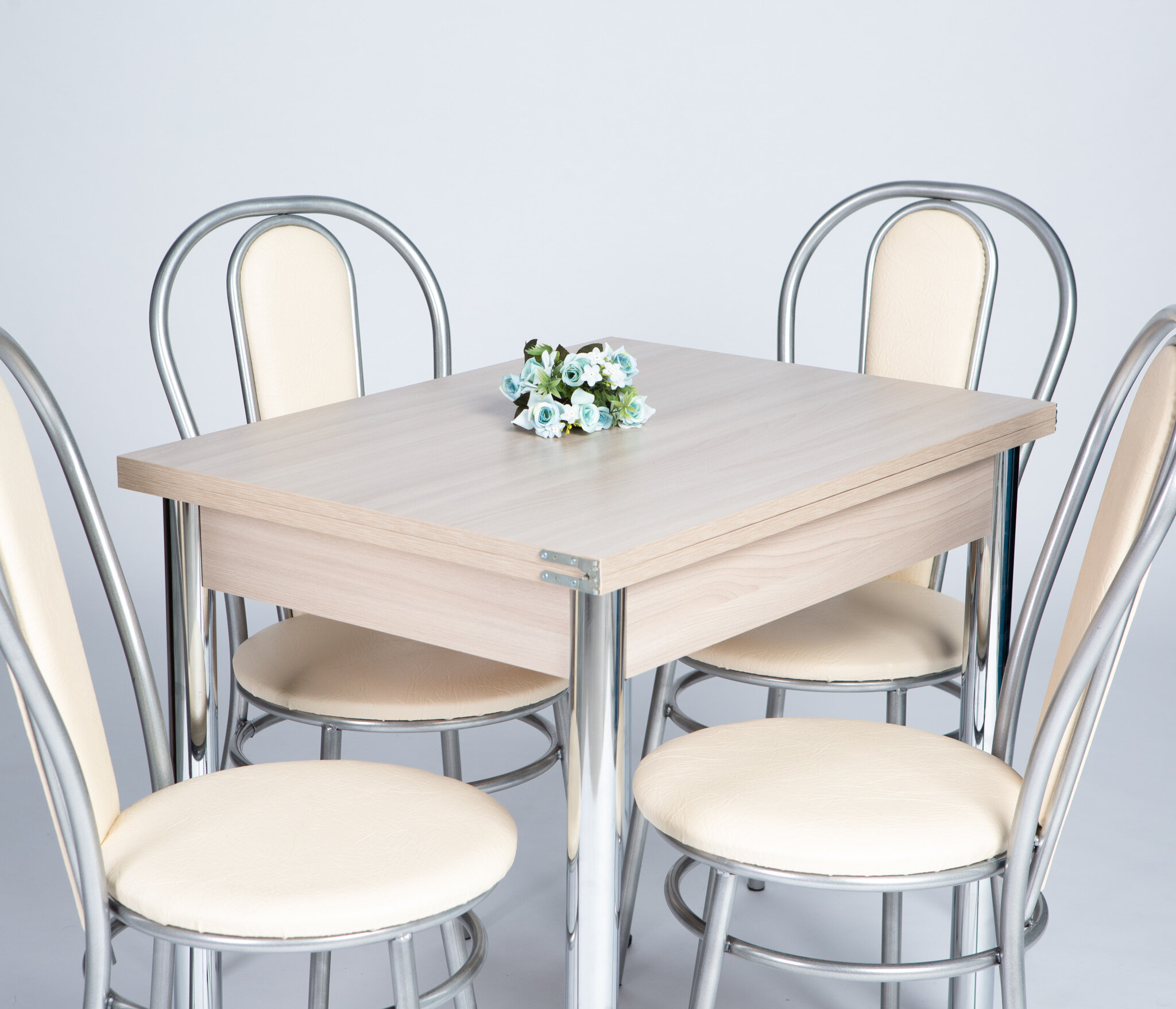 Обеденная группа с 4 стульями, стол на хромированных ножках 80х120 Шимо, стулья Венский хром - фотография № 1