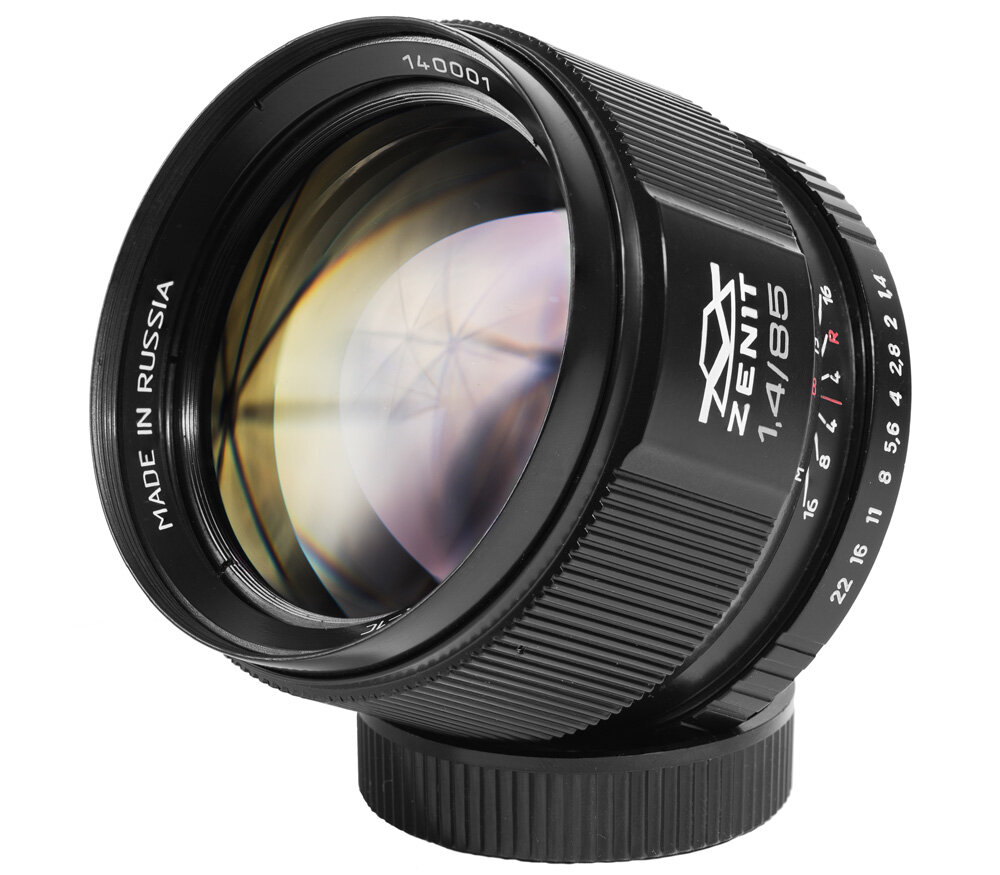 Объектив Зенит Зенитар-C 1.4/85 для Canon EF