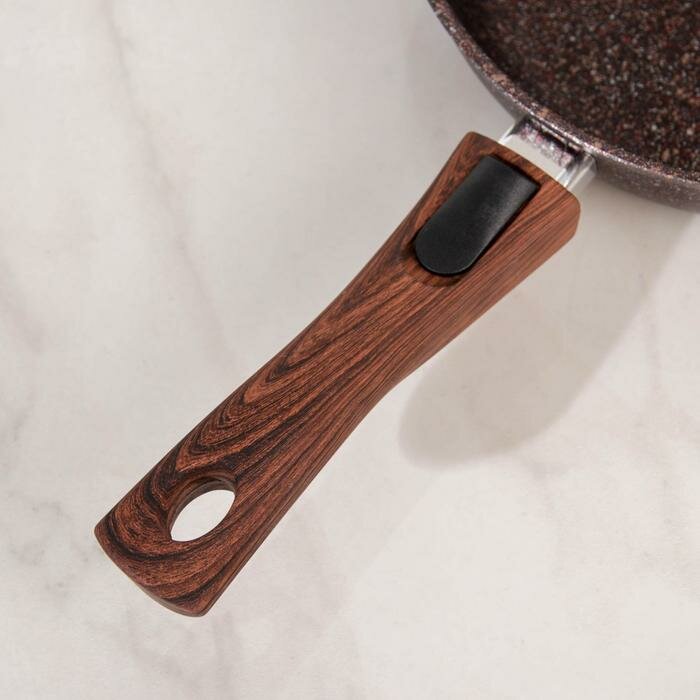Сковорода Granit ultra red, d=24 см, съёмная ручка, стеклянная крышка, антипригарное покрытие, цвет коричневый - фотография № 4