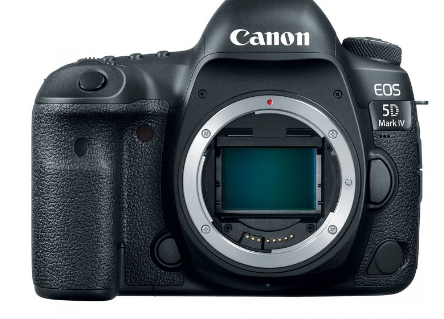 Зеркальный фотоаппарат Canon EOS 5D Mark IV Body