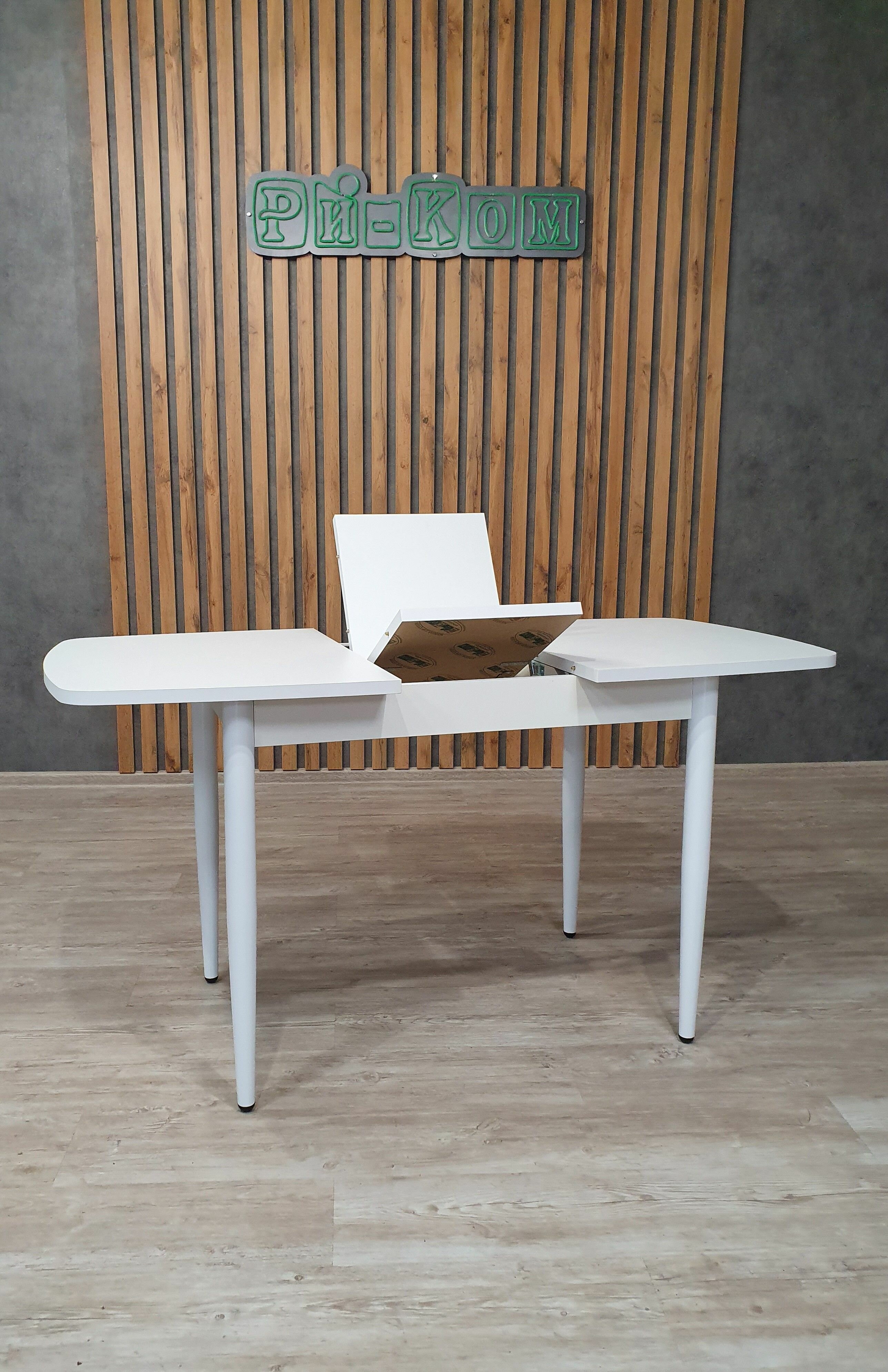 Стол обеденный раскладной Лидер кухонный, письменный, пластиковый для дома, для дачи - фотография № 3
