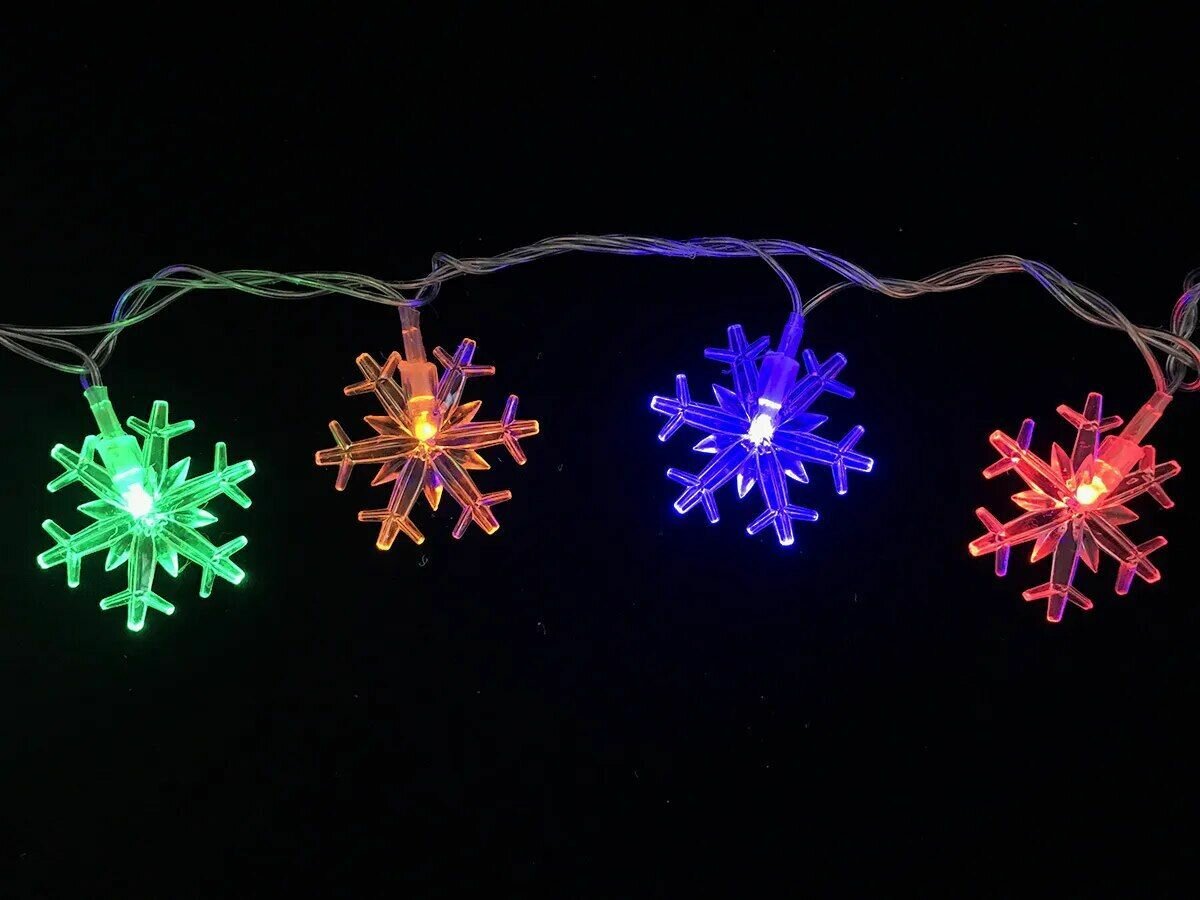 Гирлянда новогодняя электрическая Снежинки 4 метра 20 ламп светодиодная разноцветный свет свечения, с коннектером