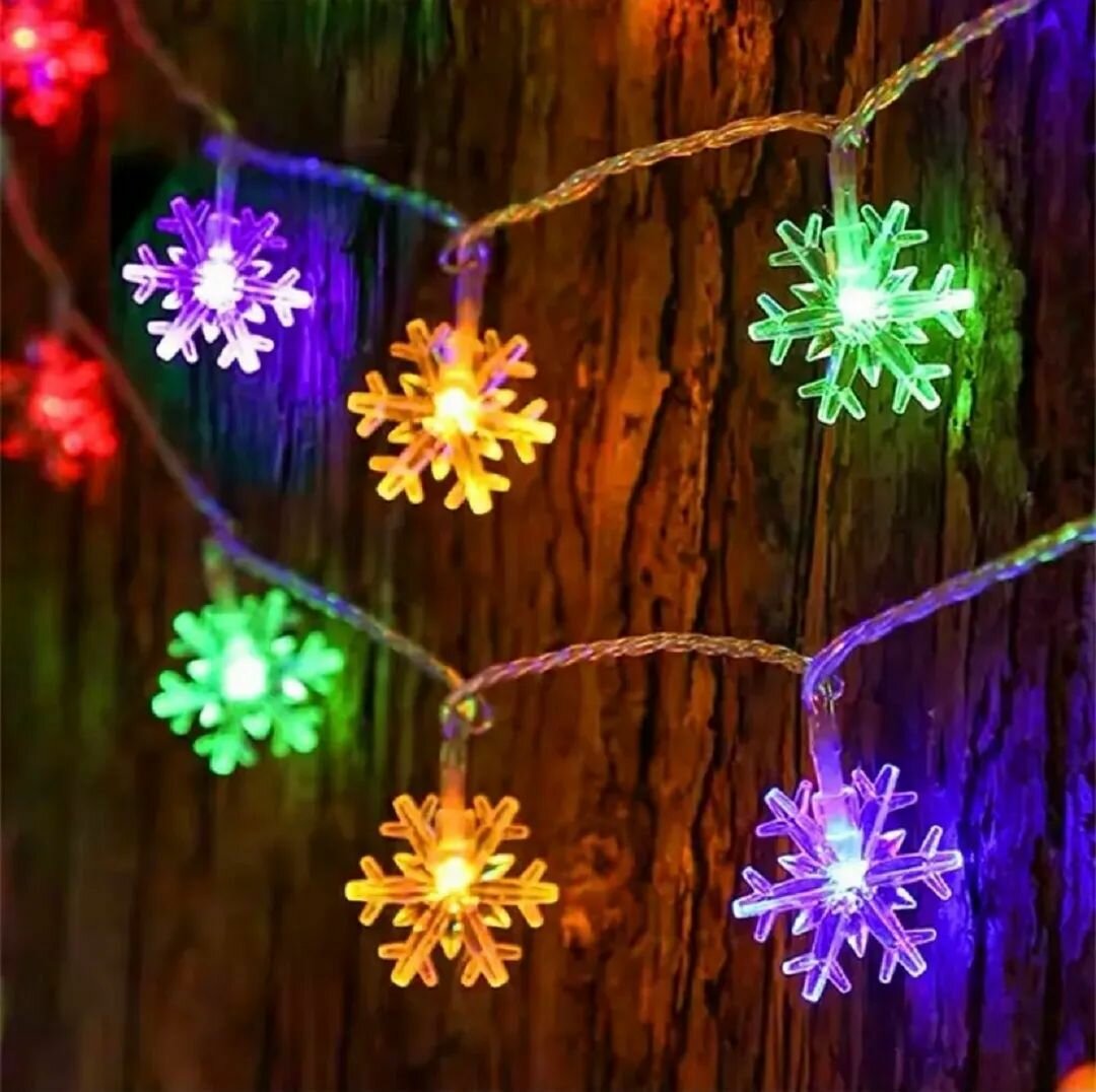 Гирлянда новогодняя электрическая Снежинки 4 метра 20 ламп светодиодная разноцветный свет свечения, с коннектером