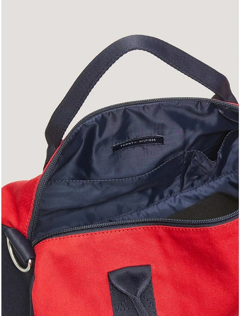 Спортивная детская сумка Tommy Hilfiger Duffle Синий - фотография № 4