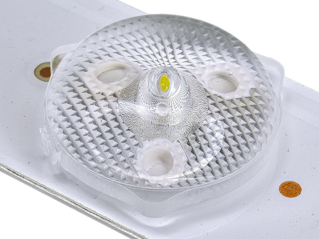 Светодиодная планка для подсветки ЖК панелей KSKK32D07-ZC21FG-04