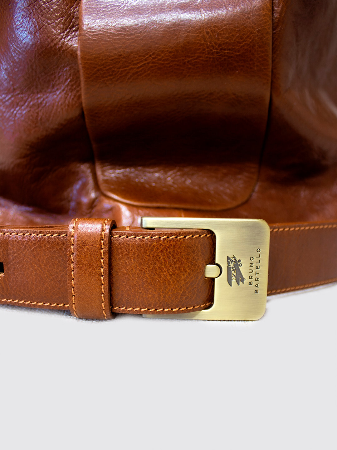 Дорожная сумка кожаная с клатчем в комплекте Bruno Bartello D-0005, коричневая - фотография № 9