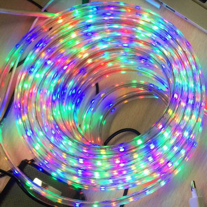 Уличная светодиодная лента в силиконе Дюралайт 20 (RGB разноцветный)