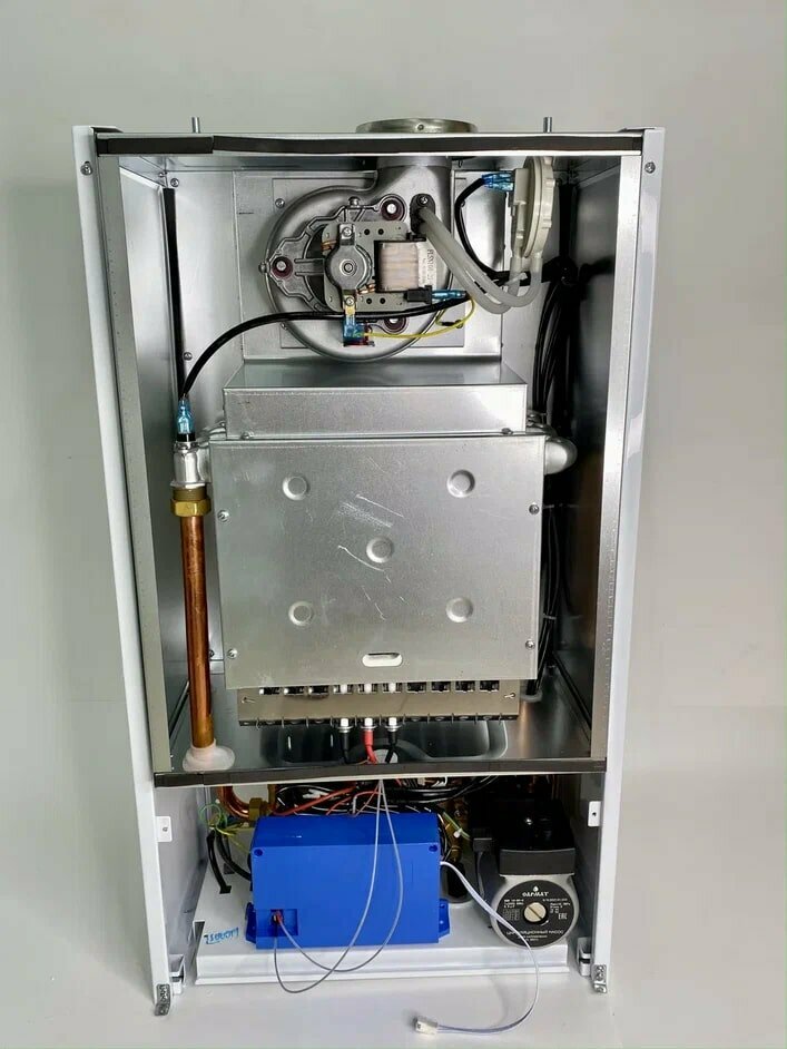 Котел настенный газовый SARMAT T-24 KW (2.К.Р.Cu) - фотография № 7