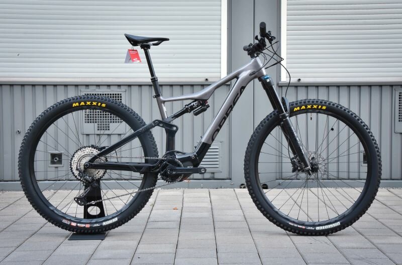 Электровелосипед MTB Orbea Rise H15 2022 29" EP8-RS (рама M) антрацитовый/черный