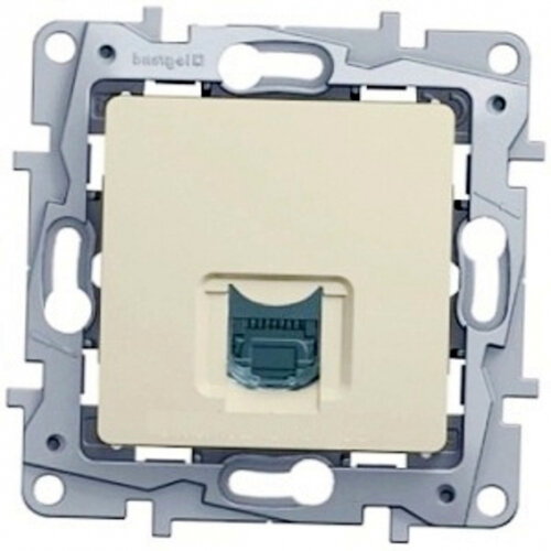 Розетка LEGRAND ETIKA 672341, RJ45, категория 5UTP, слоновая кость