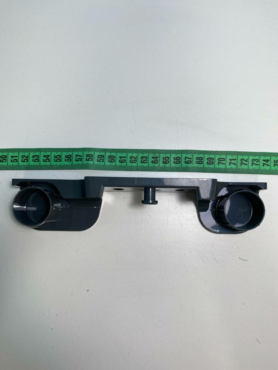 фото Крепление на стену для пылесоса REDMOND RV-UR363