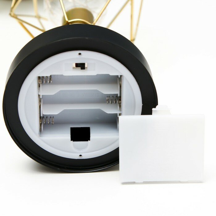 Ночник "Алтер" LED от батареек 3хАА чёрно-золотой 25х12х12 см RISALUX - фотография № 9