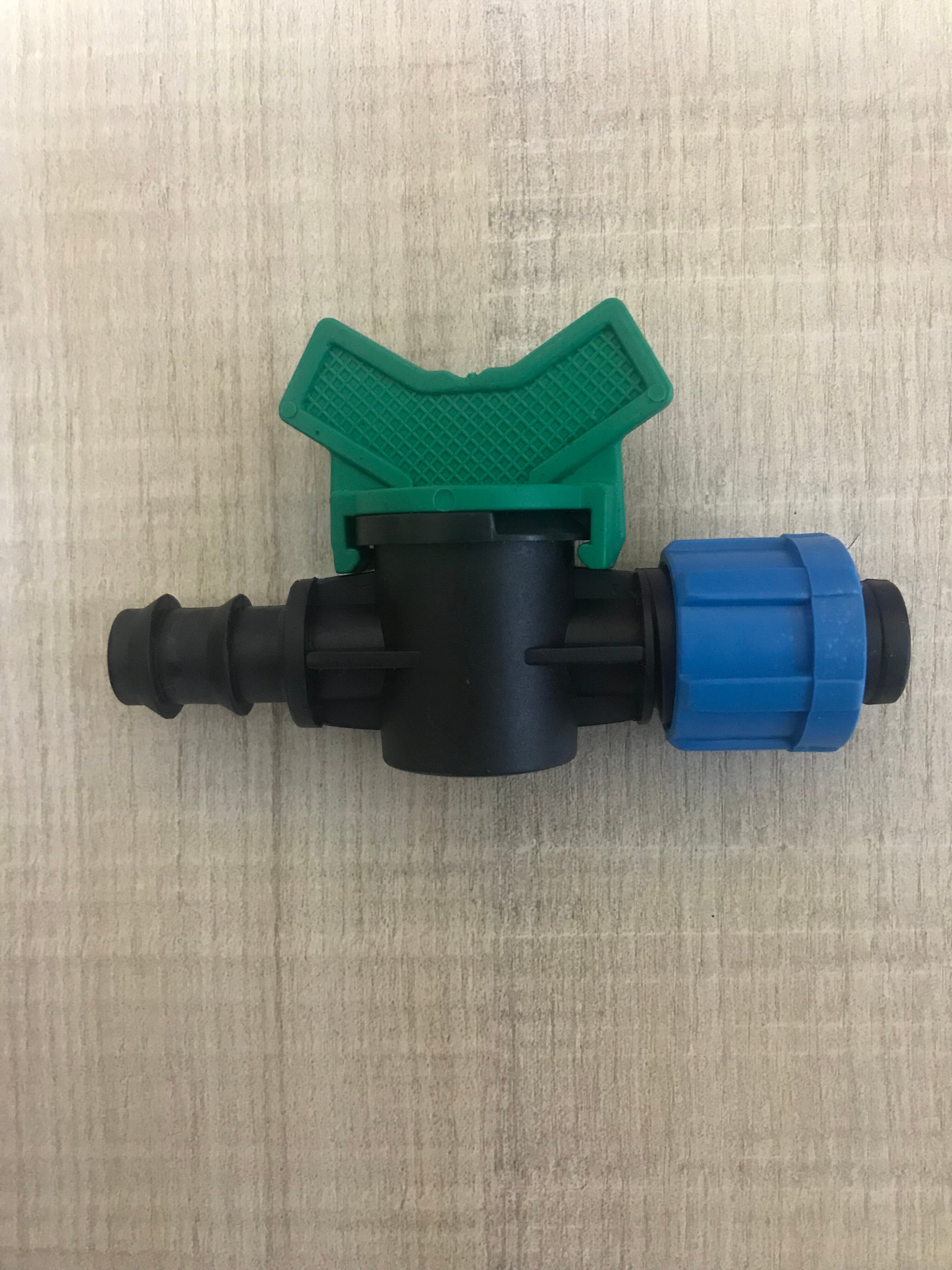 фото Кран проходной для капельной трубки 16мм и капельной лены 16мм (10шт)