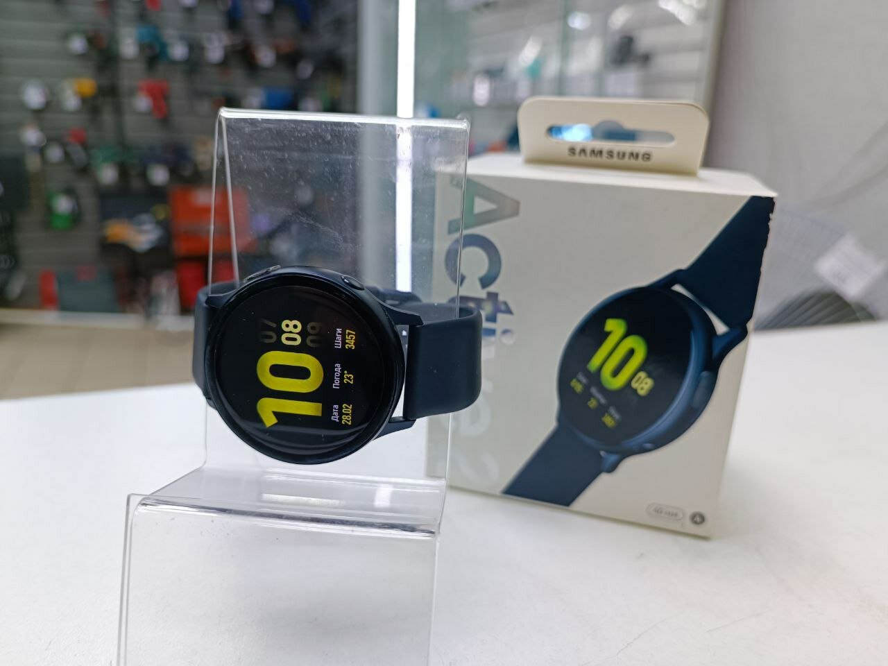 Умные часы Samsung Galaxy Watch Active2 40 мм Wi-Fi NFC RU, лакрица/черный
