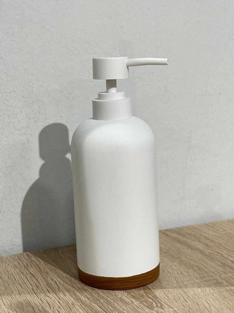 Дозатор для жидкого мыла WK Mindel, полирезин, ABS - пластик KLASS KERAMIK - фотография № 5
