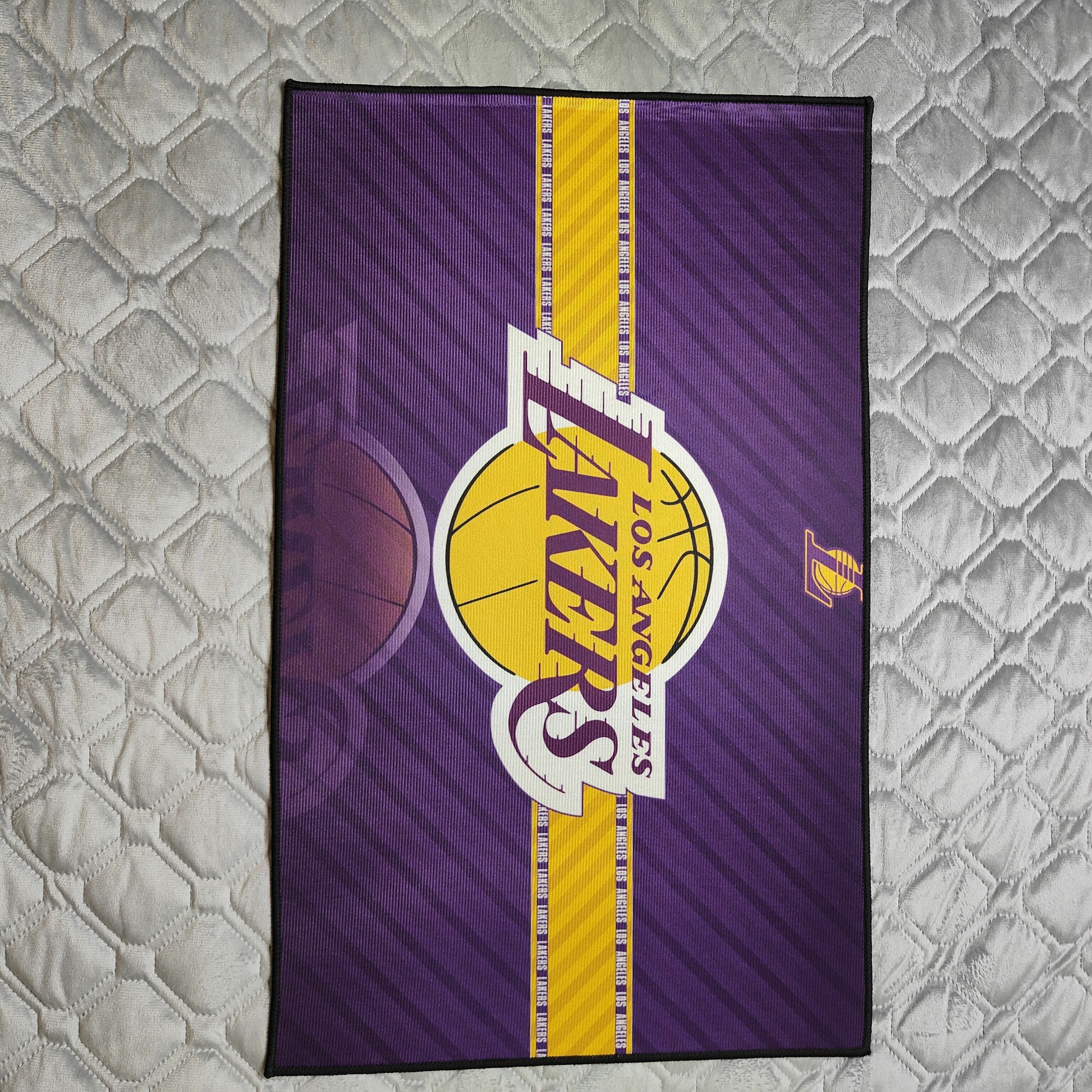 Коврик 50x80 см nba Los Angeles Lakers Ковер безворсовый Лос-Анджелес Лейкерс НБА13 - фотография № 6