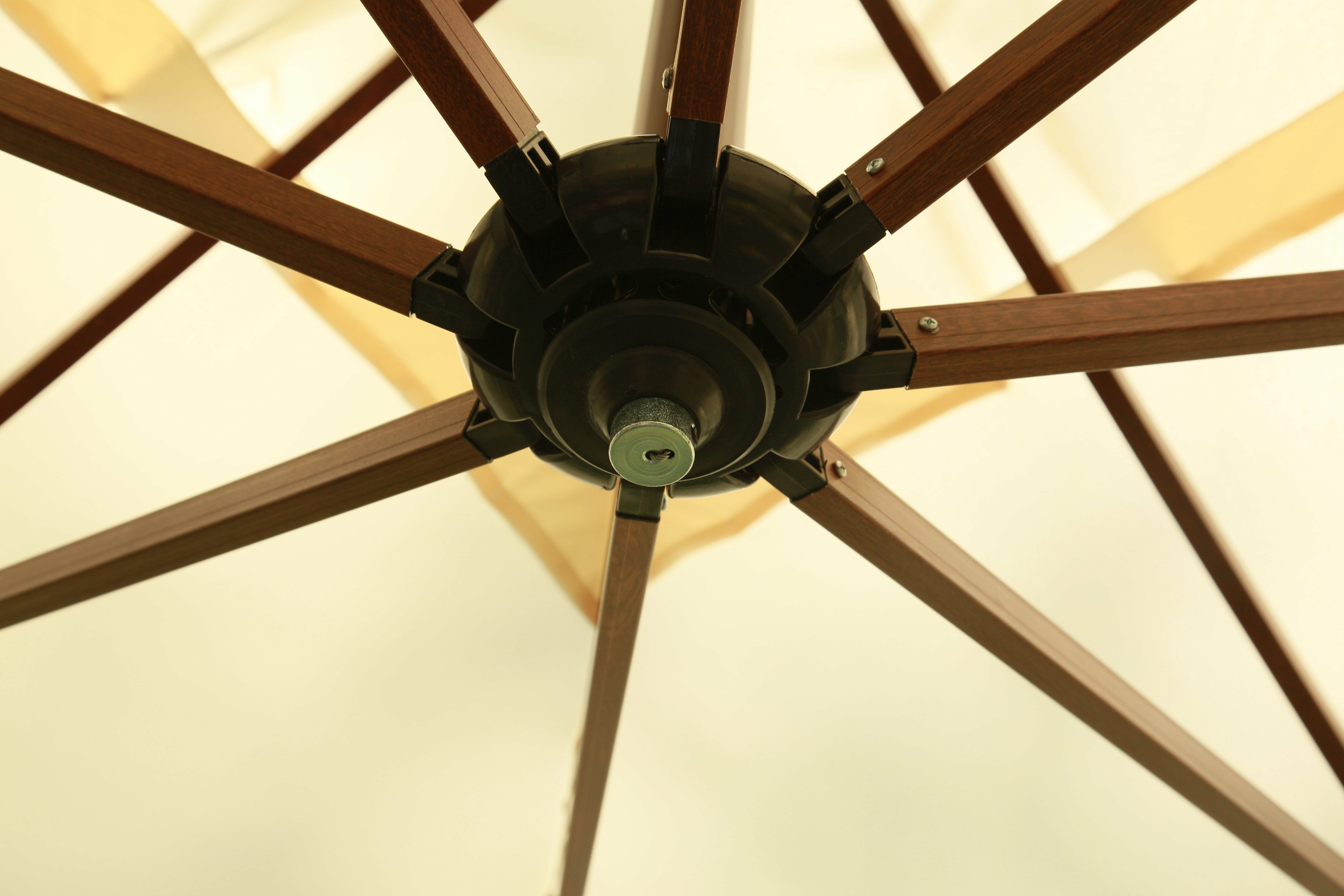 Профeссиональный зонт MAESTRO WOOD 300 квадратный с базой-основанием - фотография № 8