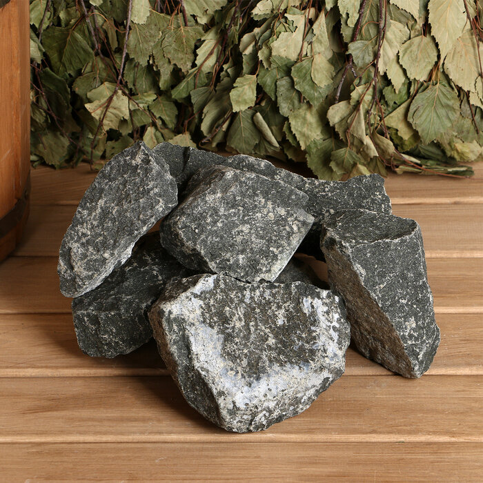 Камень для бани "Дунит" колотый, коробка 20 кг - фотография № 2