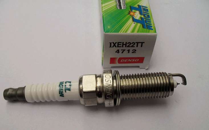 Свеча зажигания DENSO IXEH22TT 1шт