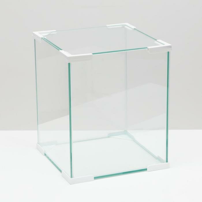 Аквариум Куб белый уголок, покровное стекло, 31л, 30 x 30 x 35 см - фотография № 1