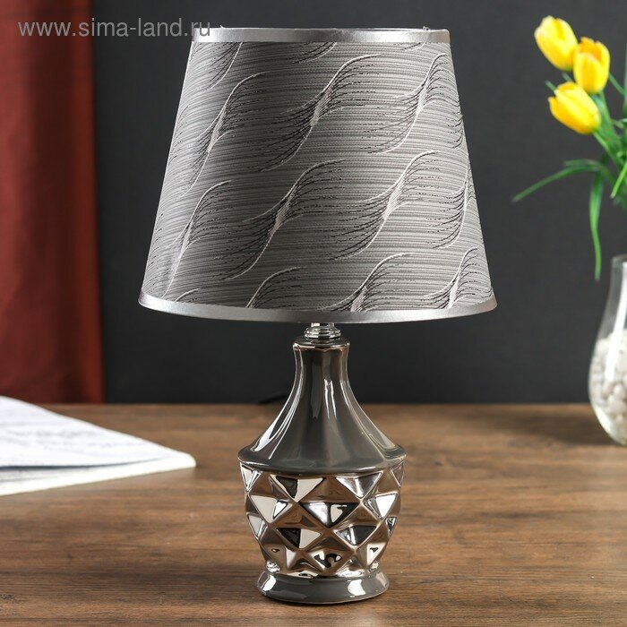 фото Лампа настольная керамика "Вильнюс" серая с серебром Е14 40Вт 33х20х20 см RISALUX