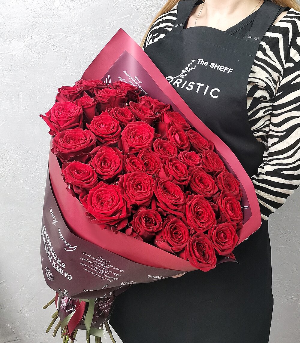 Букет роз "Красная роза" 31 шт 60 см