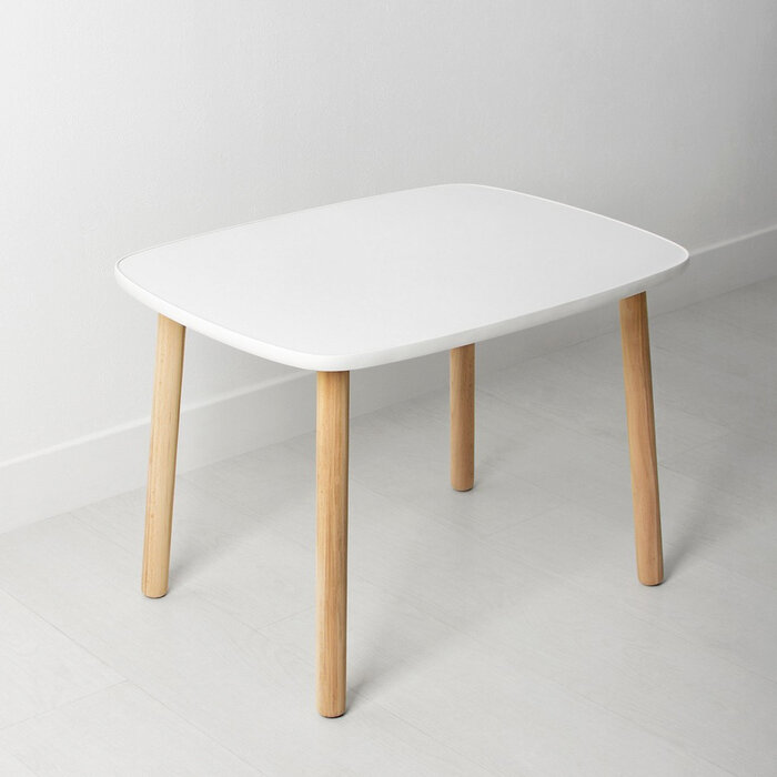 фото Детский прямоугольный столик