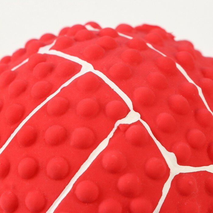 Игрушка пищащая для собак из латекса "Волейбол", 7,5 см, розовая - фотография № 3