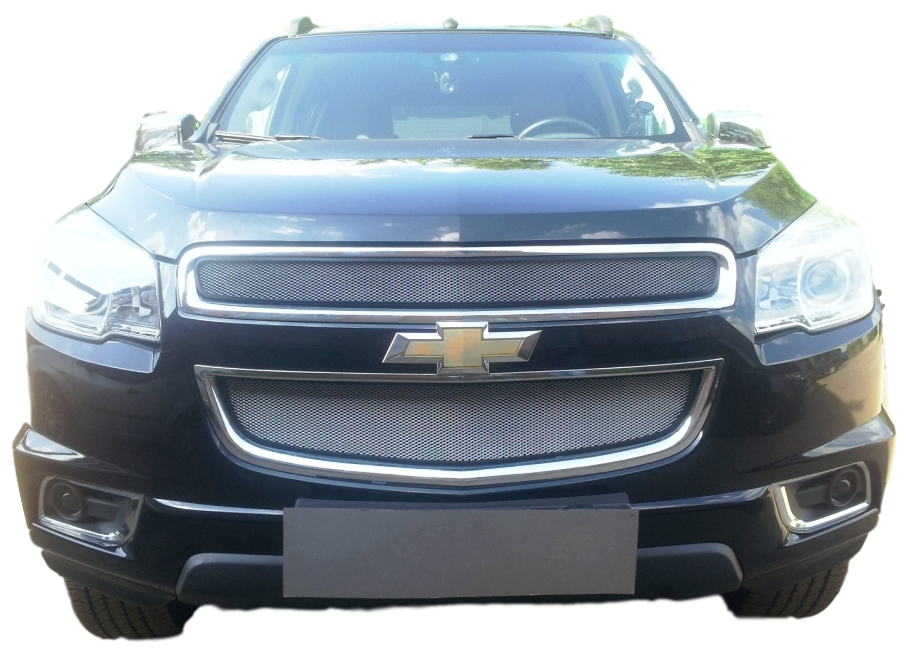 Защита радиатора нижняя (защитная сетка) Chevrolet Trailblazer 2013-2016 черная