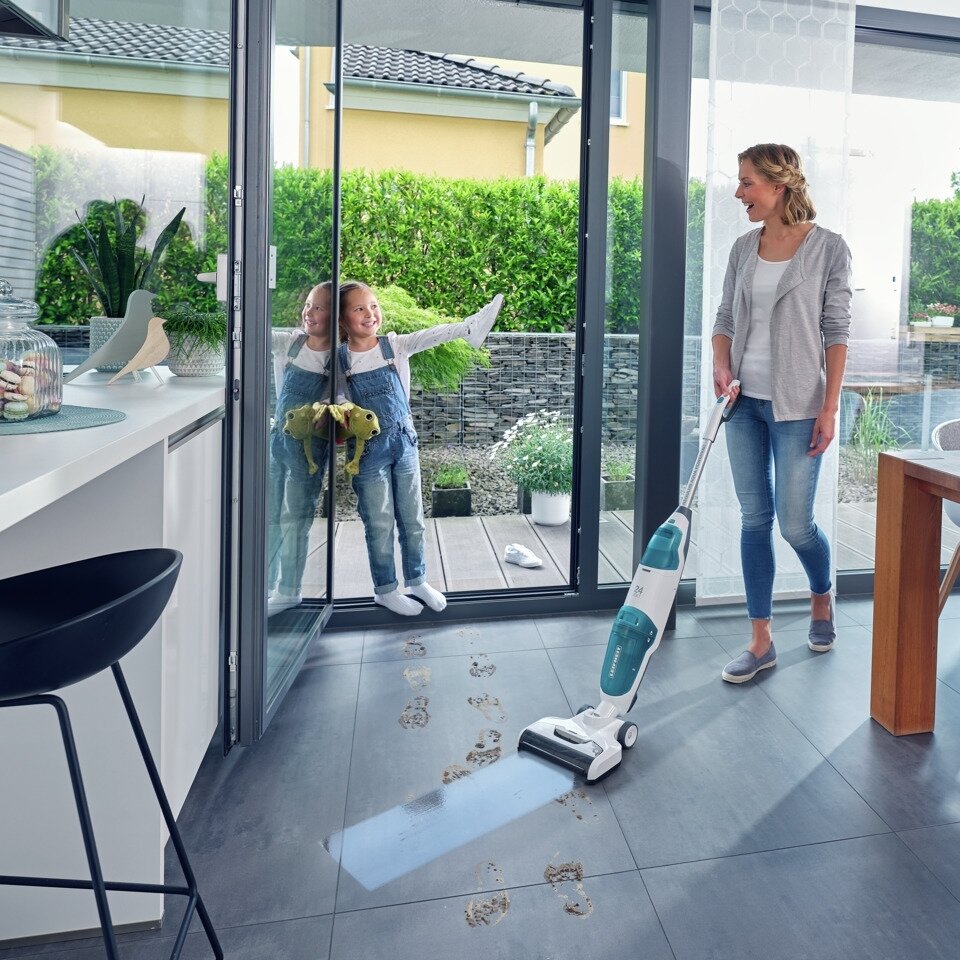 Пылесос беспроводной Leifheit Regulus Aqua PowerVac 2в1 - фото №6