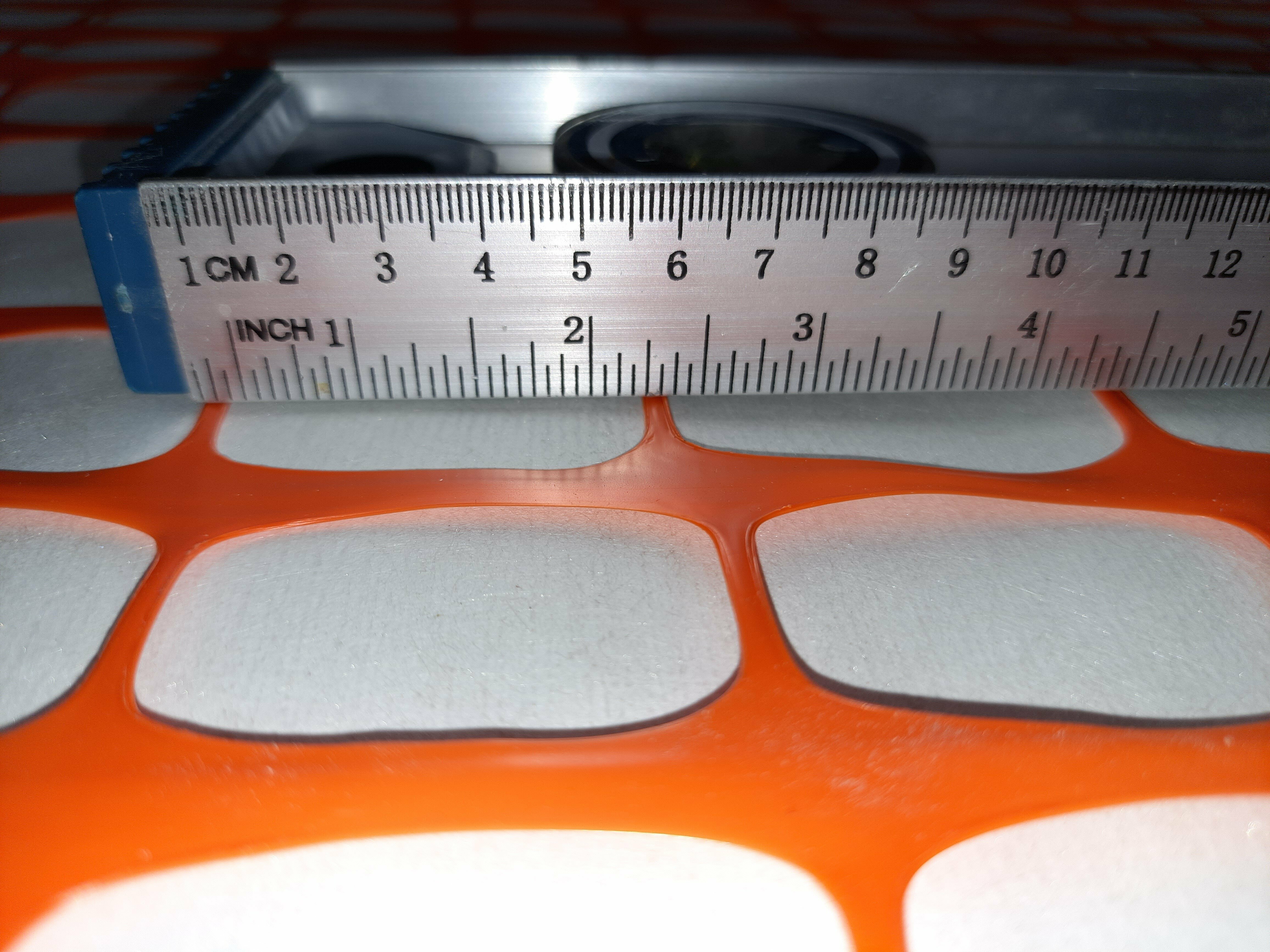 Аварийное ограждение оранжевая сетка из пластика с ячейкой 35х55 размер 1х50 м - фотография № 7