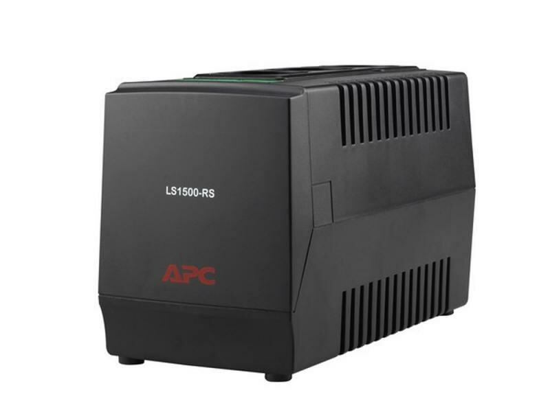 Стабилизатор напряжения APC Line-R LS1500-RS 3 розетки 1 м черный