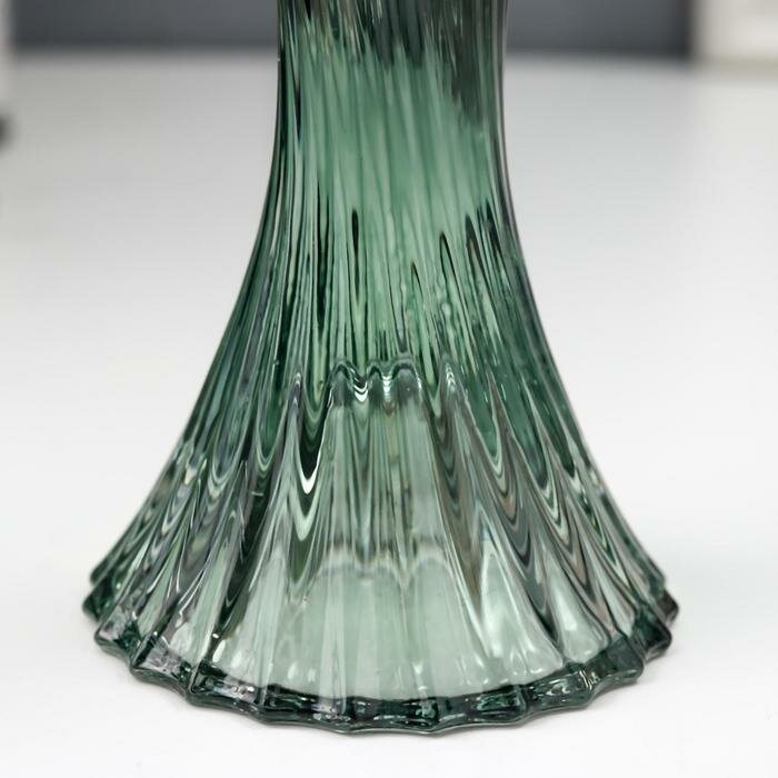 Подсвечник стекло на 1 свечу "Виток" зелёный прозрачный 13,5х7х7 см - фотография № 2