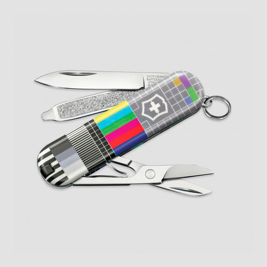 VICTORINOX Нож швейцарский складной Victorinox «Classic Retro TV» Limited Edition 2021, 7 функций, длина клинка: 4.0 см 0.6223.L2104