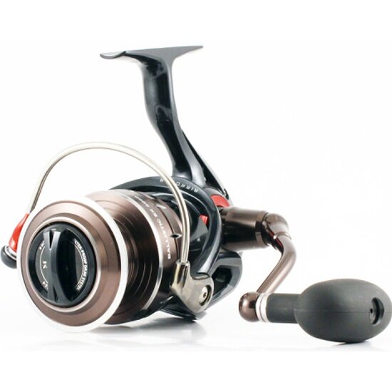 Катушка безынерционная DAIWA 17 Ballistic LT 4000D-CXH