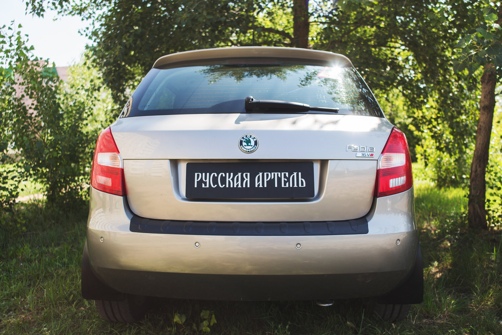 Накладка на задний бампер для Шкода Фабия 2 2007-2010 год выпуска (Skoda Fabia 2) Русская Артель NSF-028602