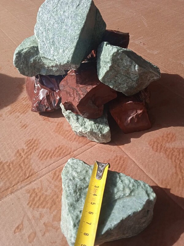 Микс Яшма/Жадеит колотые (размер 7-15 см) камни для печи бани и сауны упаковка 10 кг