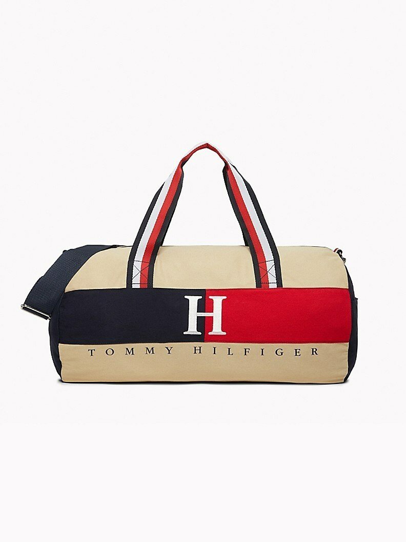 Спортивная сумка Tommy Hilfiger Duffle - фотография № 1