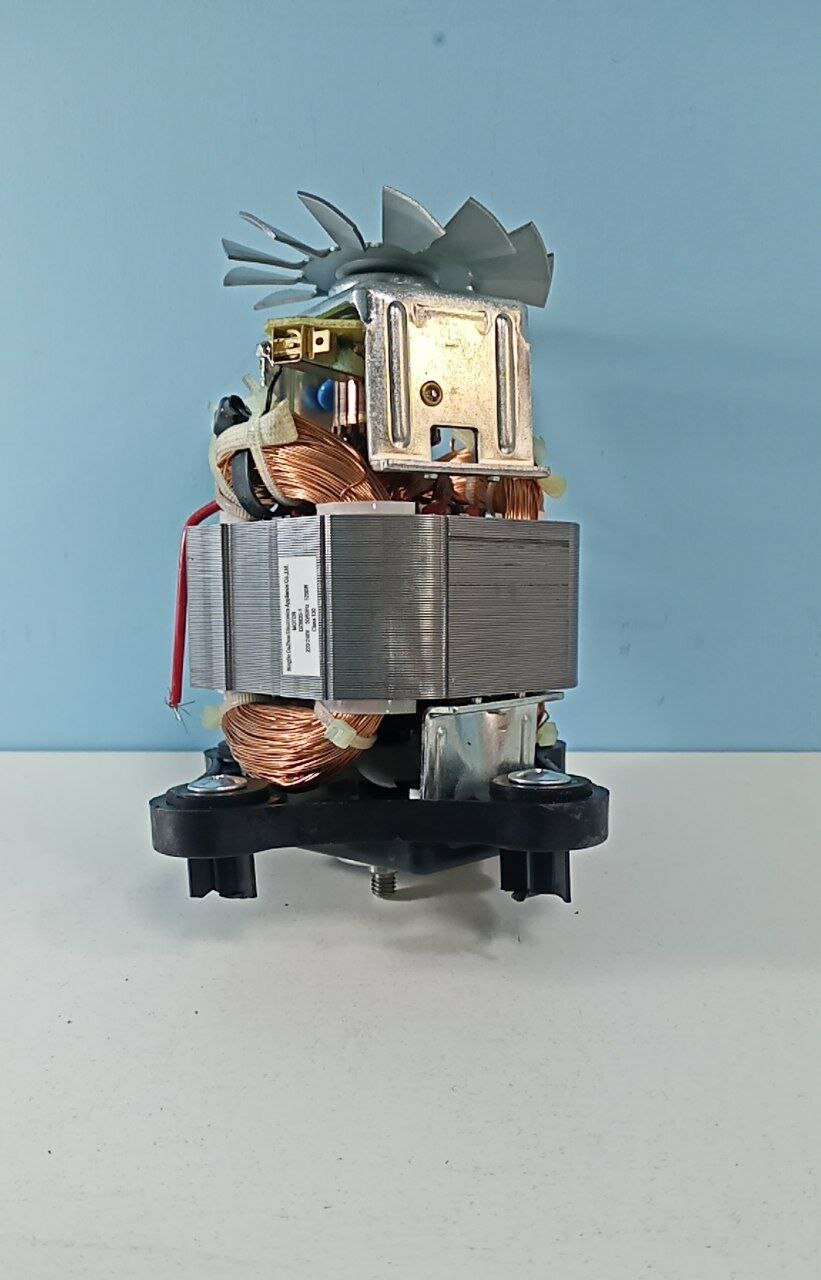 фото Двигатель стационарного блендера BBK KBS1200