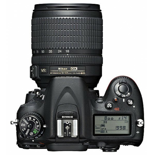   Nikon D7100 Kit AF-S 18-105mm f/3.5-5.6G ED DX VR