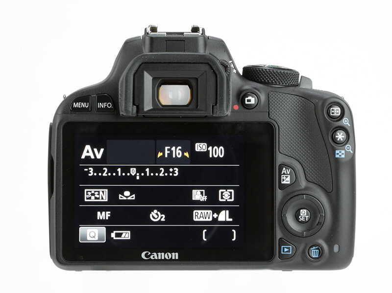 Зеркальный фотоаппарат Canon EOS 100D Body