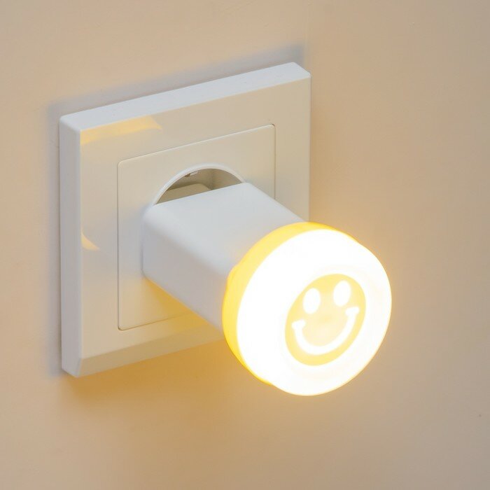 Ночник "Улыбка" LED 1Вт USB желтый 5х5х5 см - фотография № 5