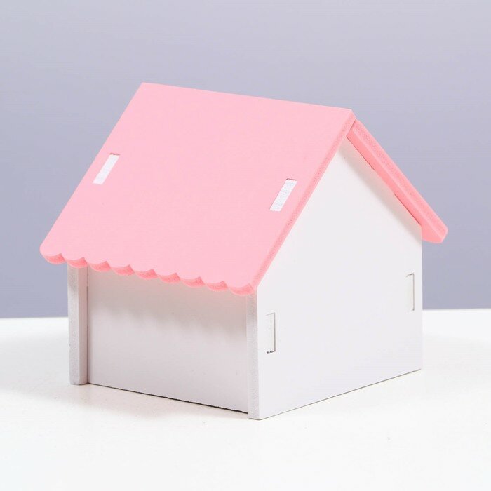 Домик для грызунов с треугольной крышей, 10 х 9 х 10,5 см, розовый - фотография № 3