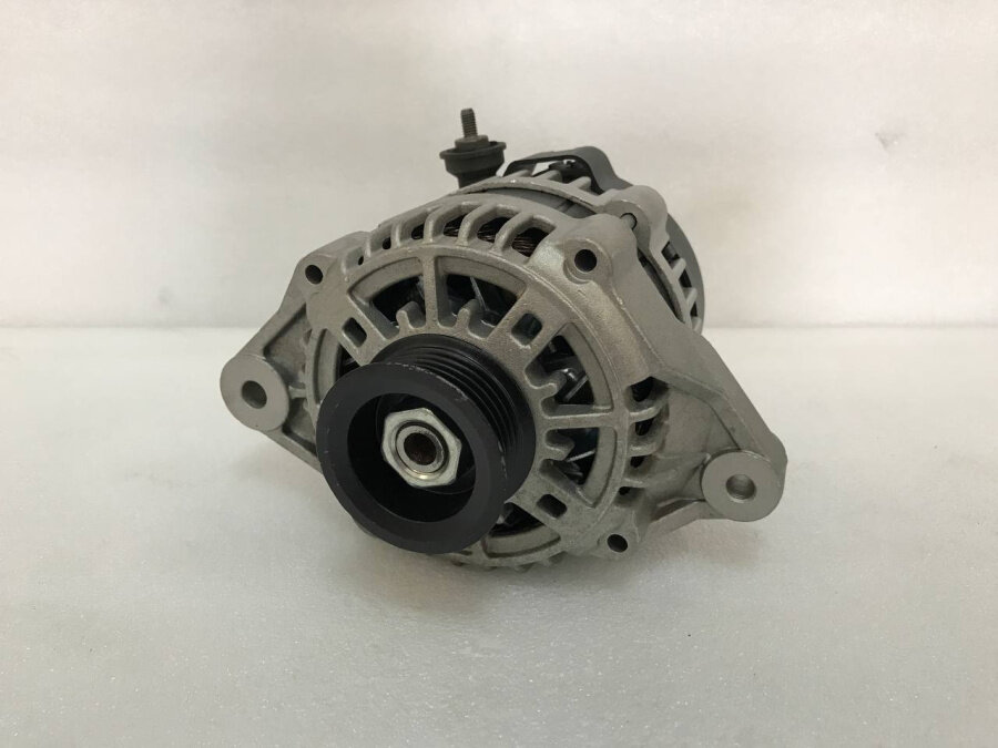 Генератор (1.3L) Smily LF479Q1-3701100A LIFAN Lifan Breez